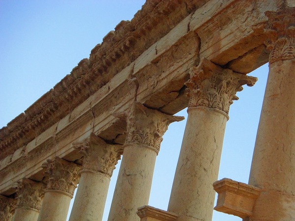 列柱に施された装飾：ヨルダン・シリア写真画像集
